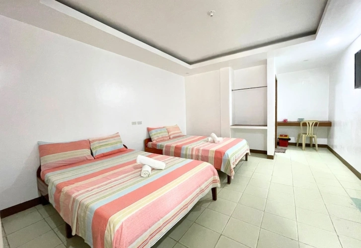 Deluxe Quadruple room
