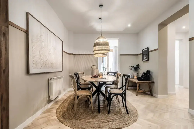 Garos - 2 Bedrooms in Malasa a