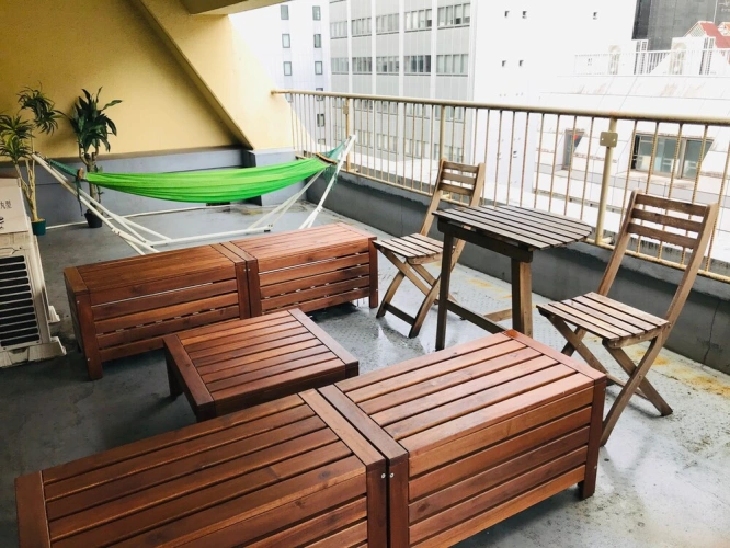 1 Bedroom Sextuple Apartment