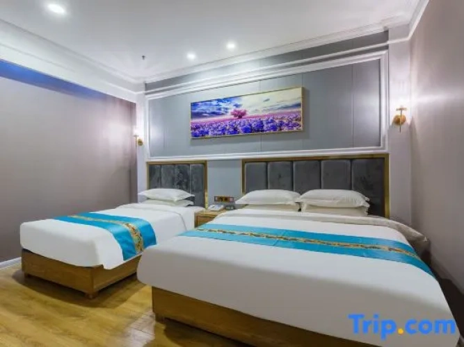 Triple Family Suite