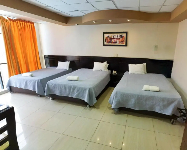 La Estancia Hotel