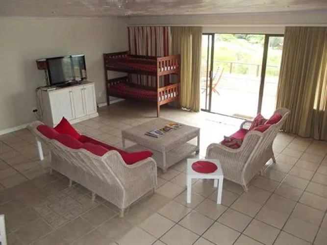 Luna Lodge
