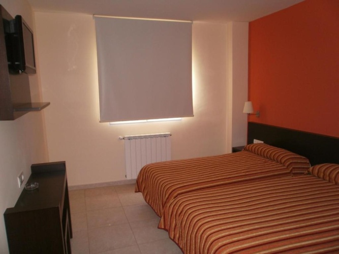 Standard Twin room with view