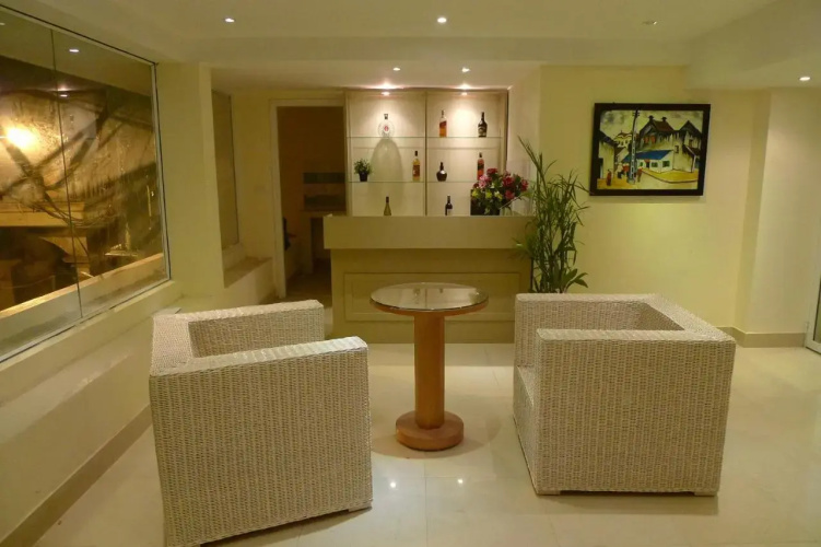 Lotus House