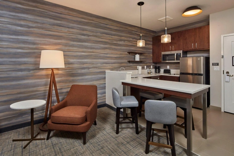 1 Bedroom Quadruple Suite