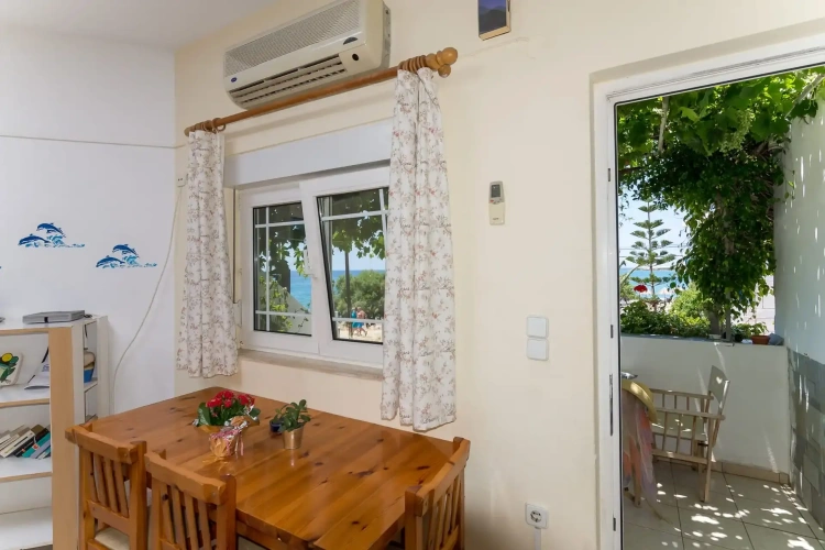 1 Bedroom Apartment with sea view