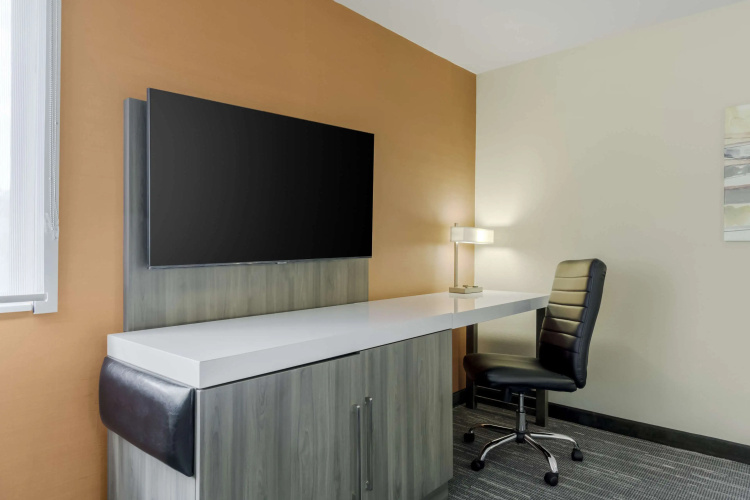 Best Western Plus Renton Inn