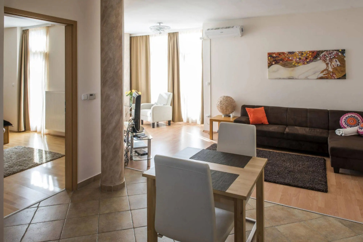 Feng Shui Wellness Apartmanhaz Heviz