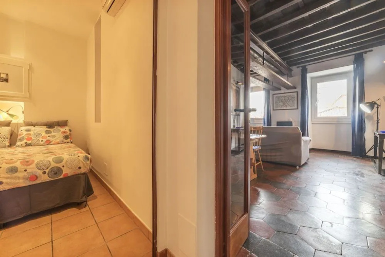 Colosseo Modern Apartment