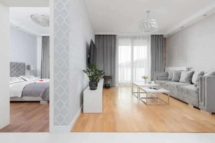 1 Bedroom Apartment with balcony