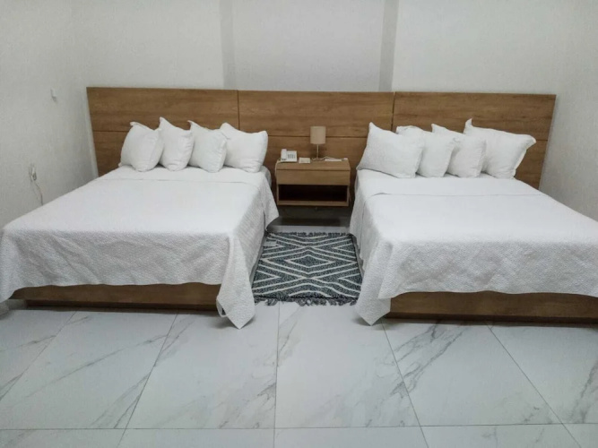 Hotel Via Real