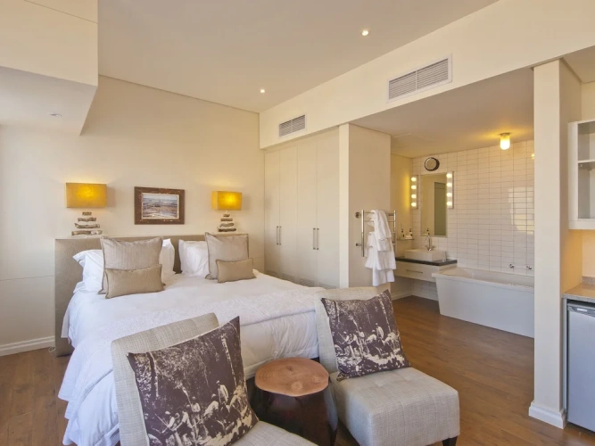Luxury Double room with balcony and with view