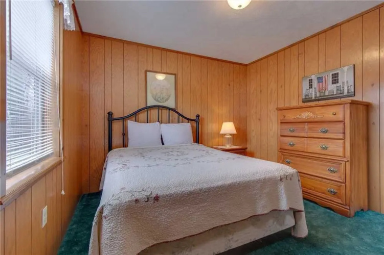 Crestview - Two Bedroom Cabin