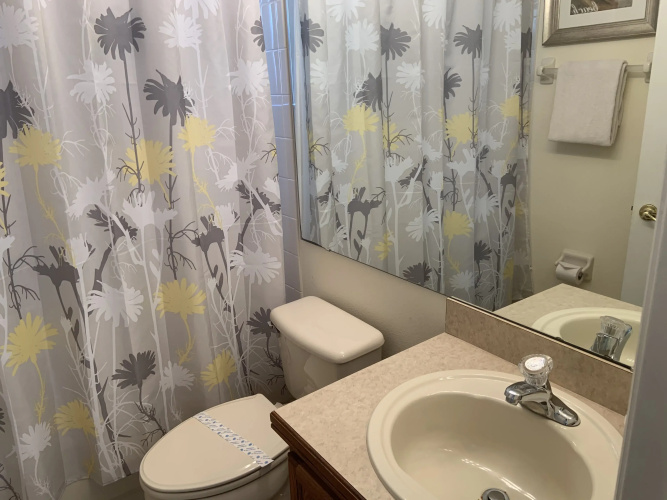 Great location with conservation views, Clermont, US