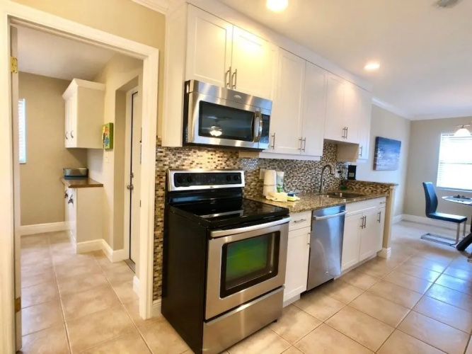 Serenity By The Shore - 3 Br Home