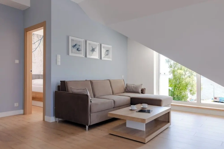 Apartment with balcony