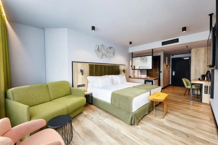 Deluxe Double room