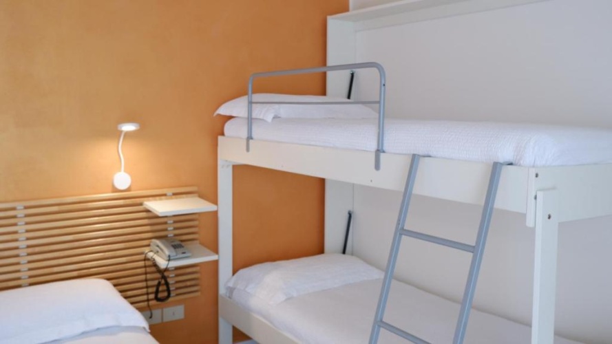 Standard Quadruple room with balcony