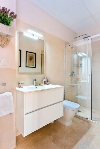3 Bedrooms Apartment with balcony
