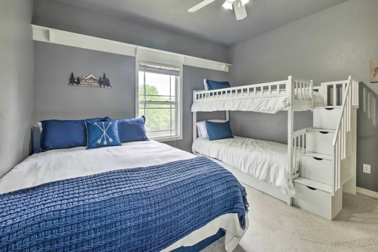 3 Bedrooms Cottage