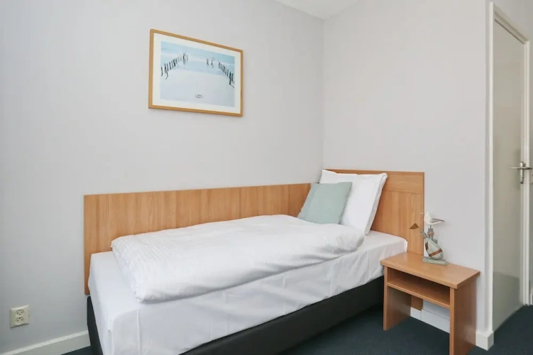 Economy Twin room