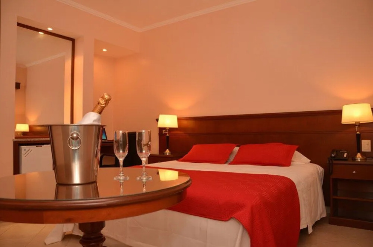 RealNoa Hotel