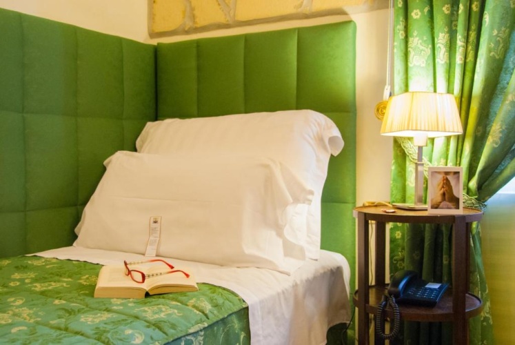 Standard Single room