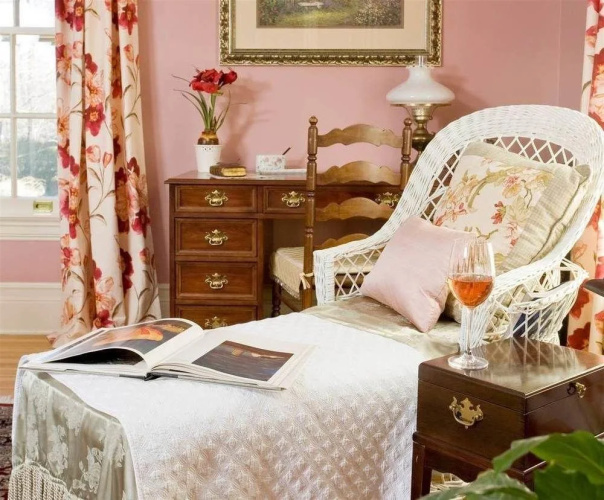 A B&B at the Edward Harris House Inn