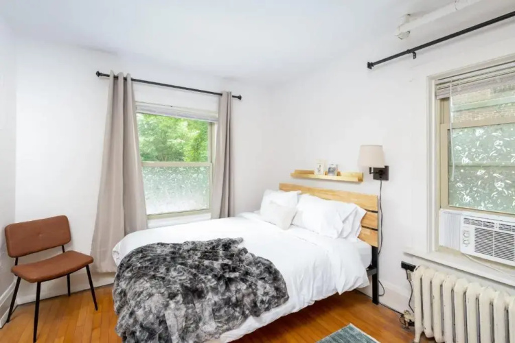 Flexhome East Side Vintage 1BR B4