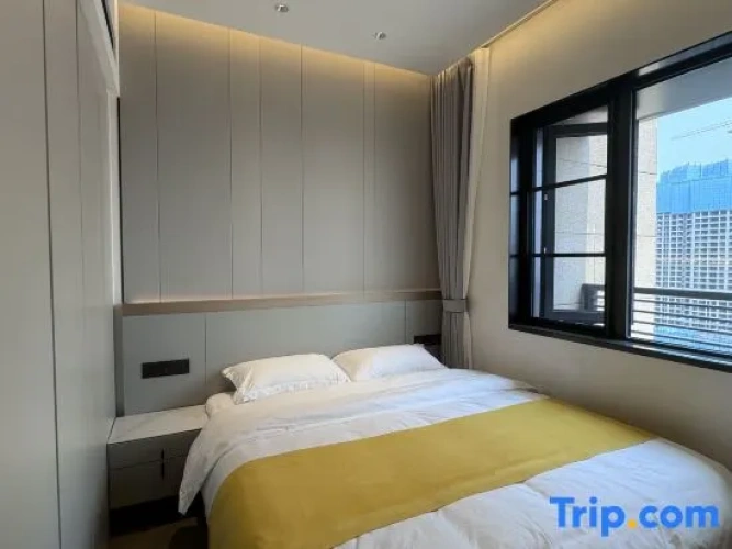 Executive Suite with city view