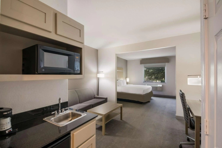 Best Western Plus Killeen/Ft Cavazos Hotel Suites photo 32