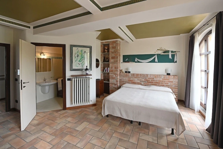 Standard Double room with balcony and with view