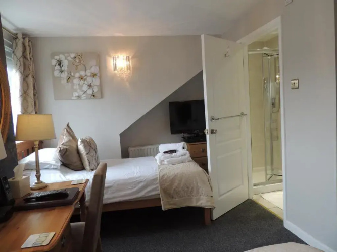 Forest Guest House