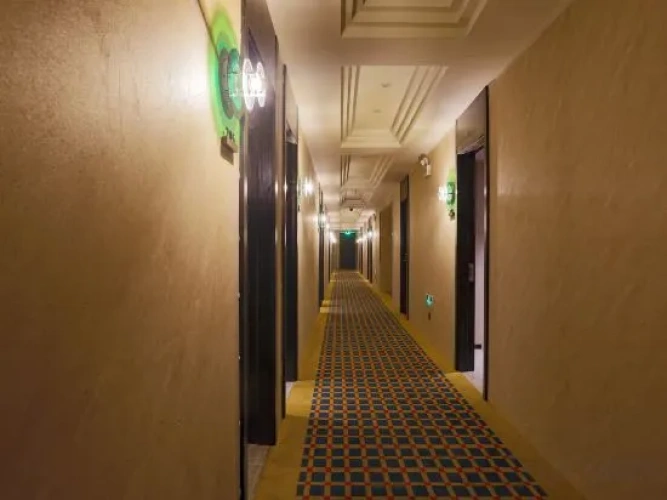Punk Ballet Hotel (Yangzhou University Lotus Pond Branch)