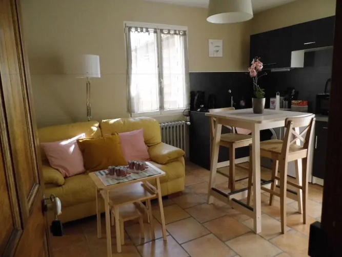 Studios Villa Eden