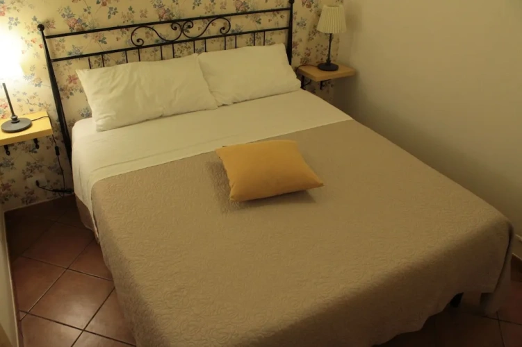 1 Bedroom Economy Apartment with park view