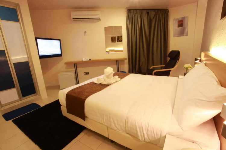 DWJ Hotel
