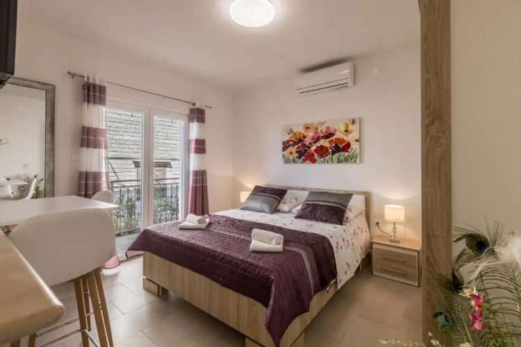 APARTMENTS Petra studio