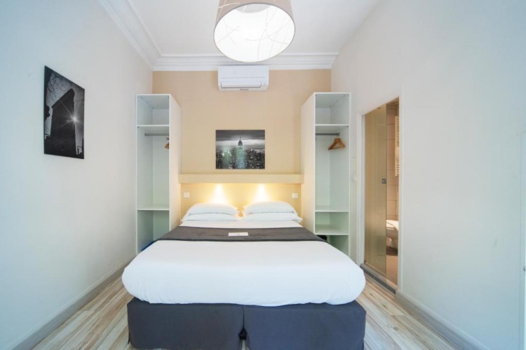 1 Bedroom Deluxe Apartment