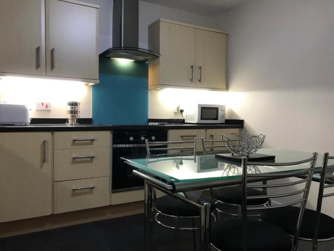 2 Bedrooms Apartment
