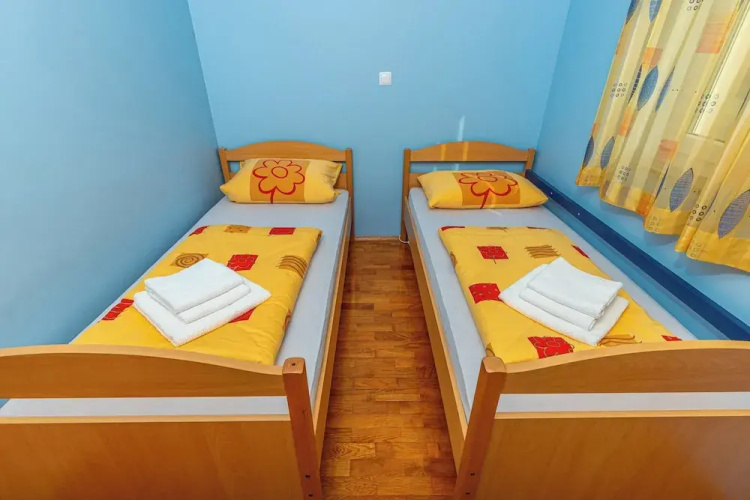 Apartman Mira