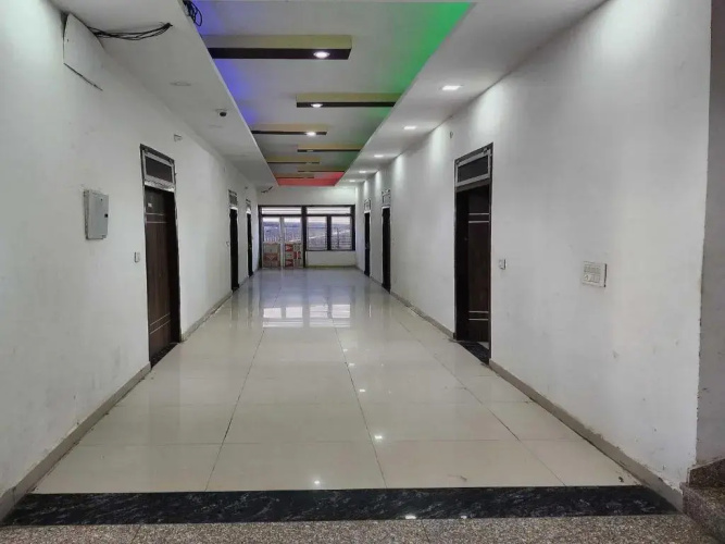 OYO 80681B City Palace