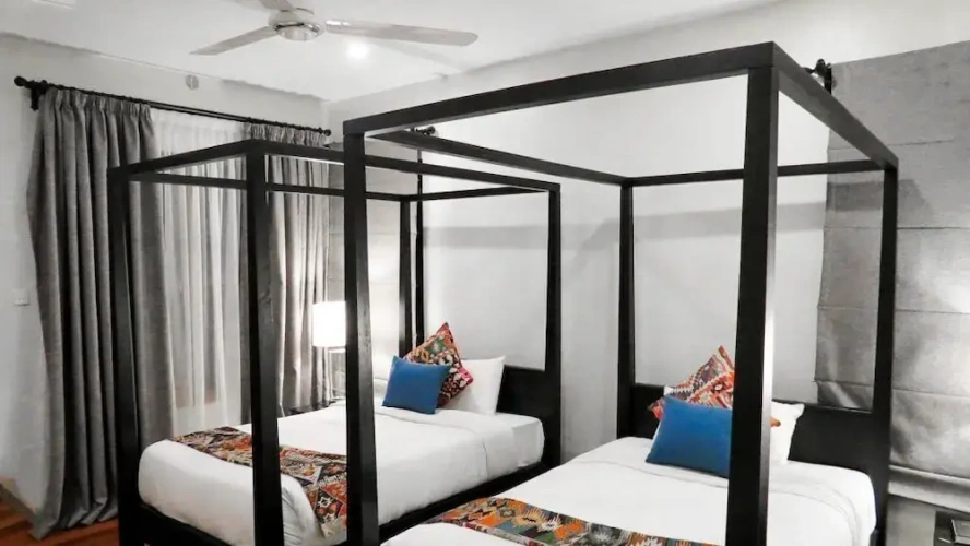 Classic Twin room