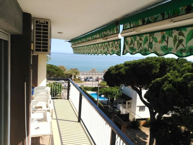 3 Bedrooms Family Apartment with balcony and with sea view
