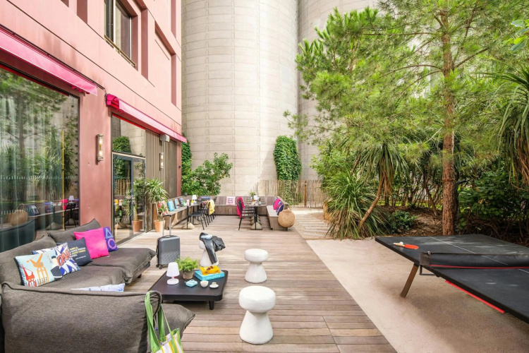 Moxy Bordeaux Hotel photo 21