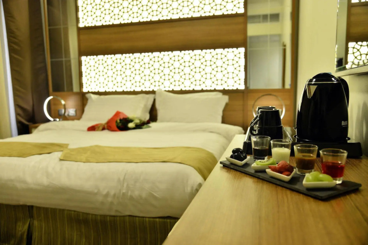 Sunrise Hotel