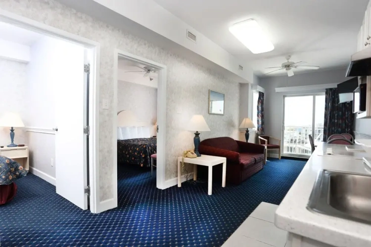 3 Bedrooms Superior Quadruple Penthouse room with balcony and with ocean view