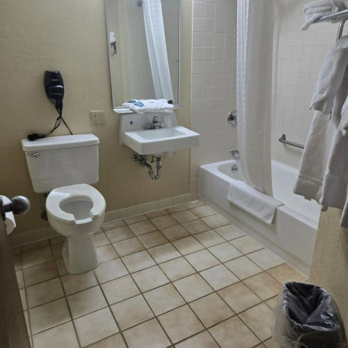 Barkers Island Inn And Conference Center photo 9