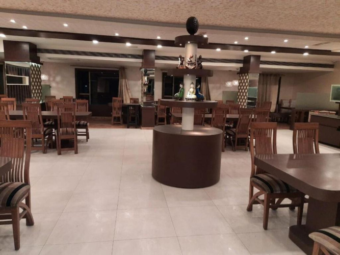 Hotel Sheela Shree Plaza