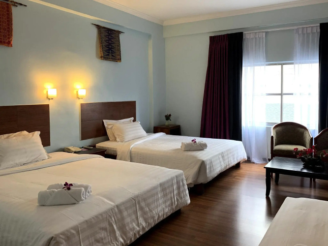 Hotel Maluri